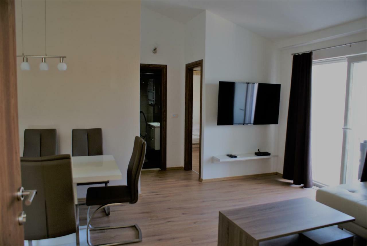 Apartments Villa Judita Blace Buitenkant foto